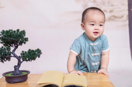 克孜勒苏宝宝爱吐奶是什么原因